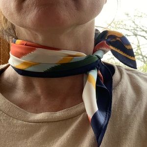 Tory Burch 100% silkBalloon Stripe neckerchief